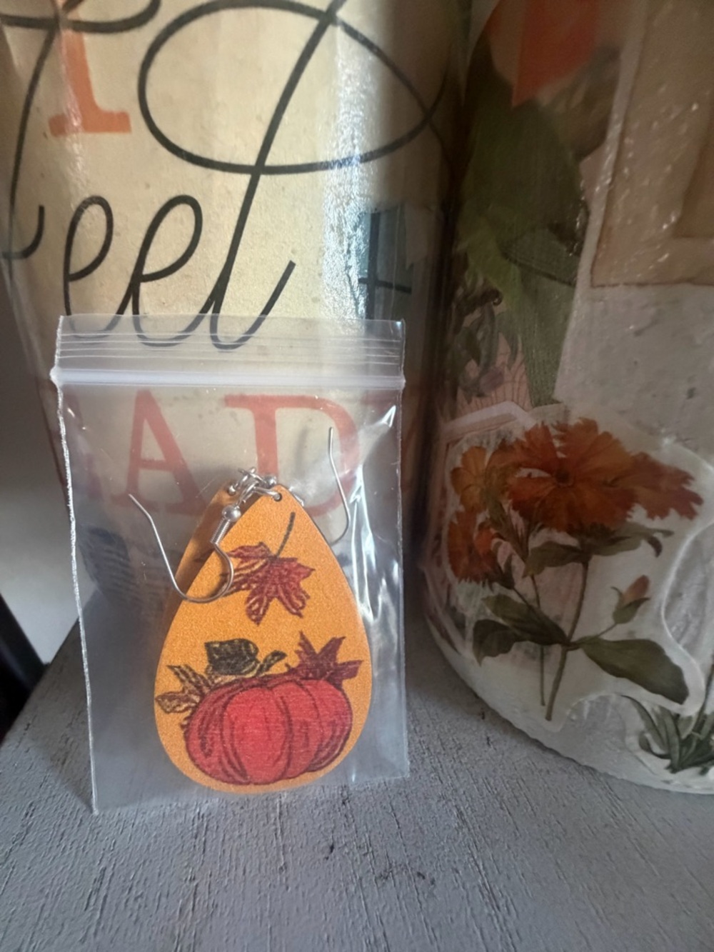 Wooden fall earrings